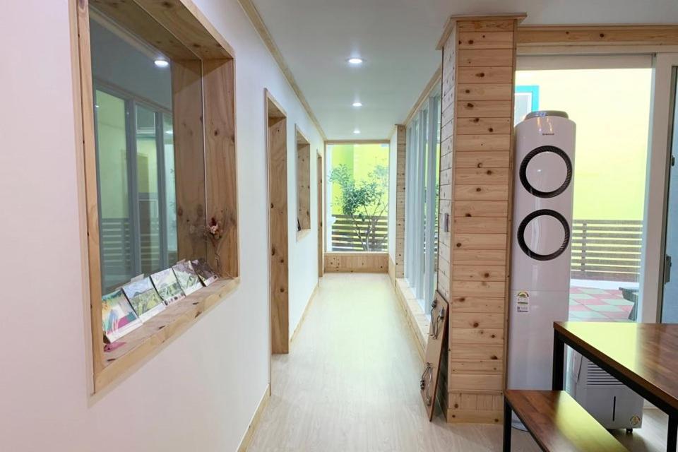 Jeju Guesthouse Togŭnnae Exterior foto